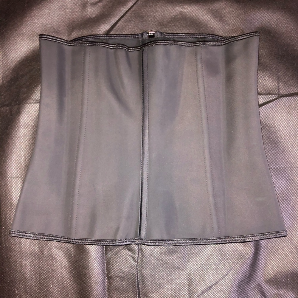 BRAND NEW Black corset top